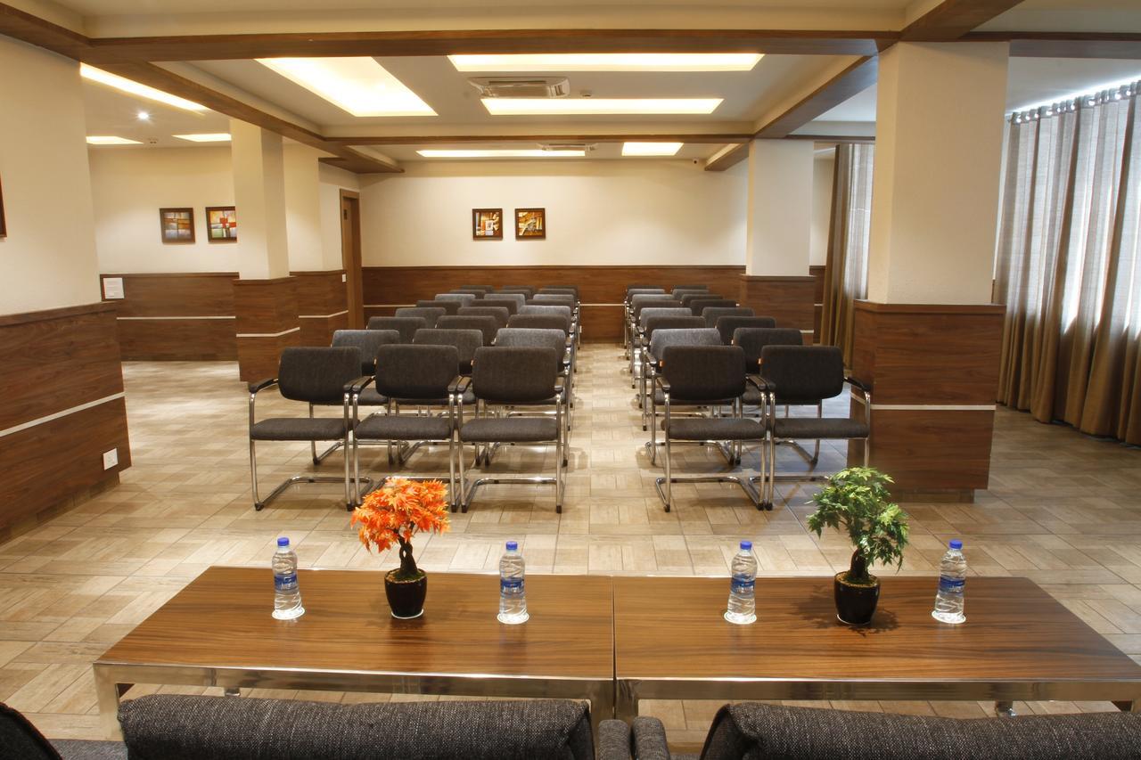Hotel Genista Inn Ranchi Ngoại thất bức ảnh