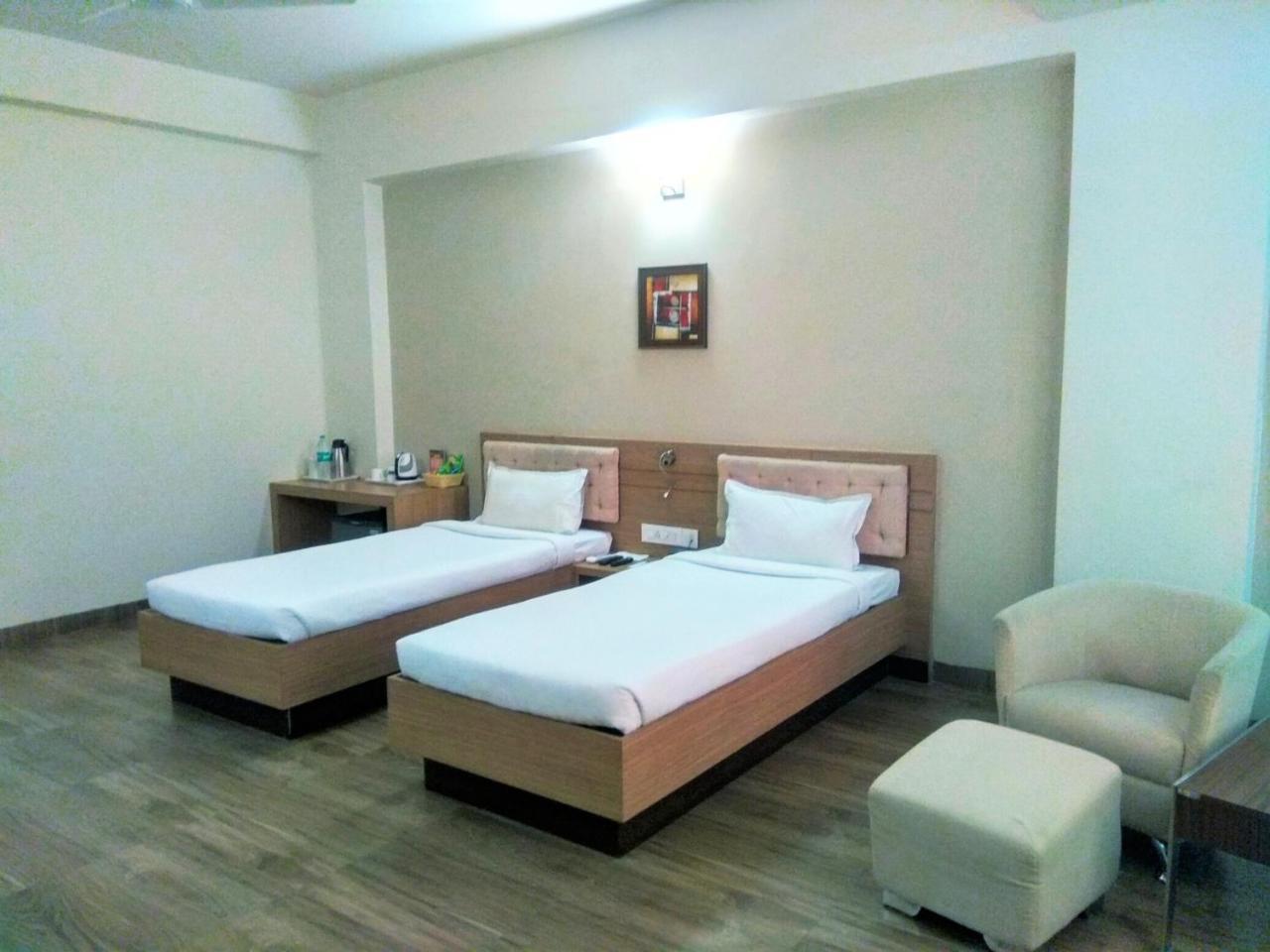 Hotel Genista Inn Ranchi Ngoại thất bức ảnh
